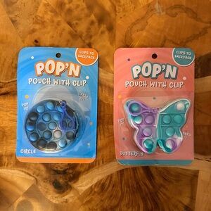 POP’N pouch with clip multicolored NIP New 2 PACK-Circle Butterfly Charm